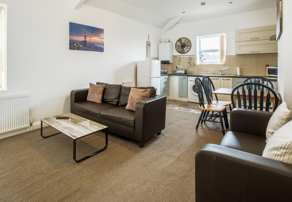 Holmes & Hunters - Bentinck Road Apartments Newcastle upon Tyne Bagian luar foto