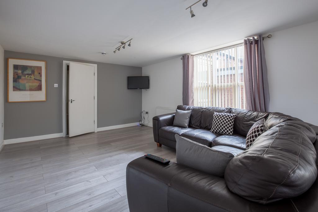 Holmes & Hunters - Bentinck Road Apartments Newcastle upon Tyne Bagian luar foto