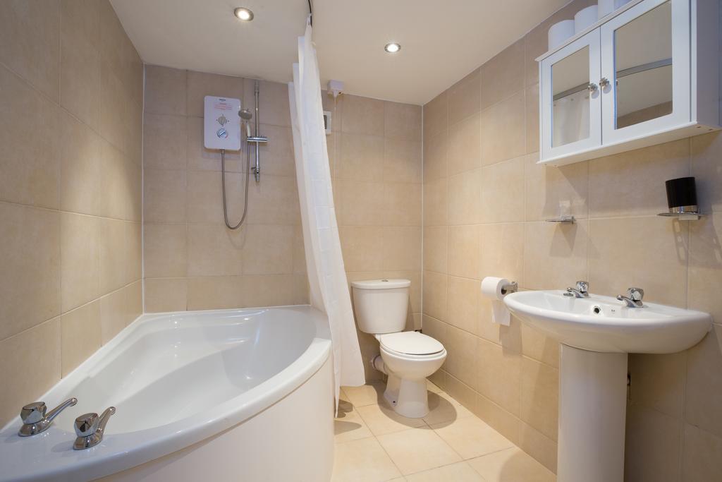 Holmes & Hunters - Bentinck Road Apartments Newcastle upon Tyne Bagian luar foto