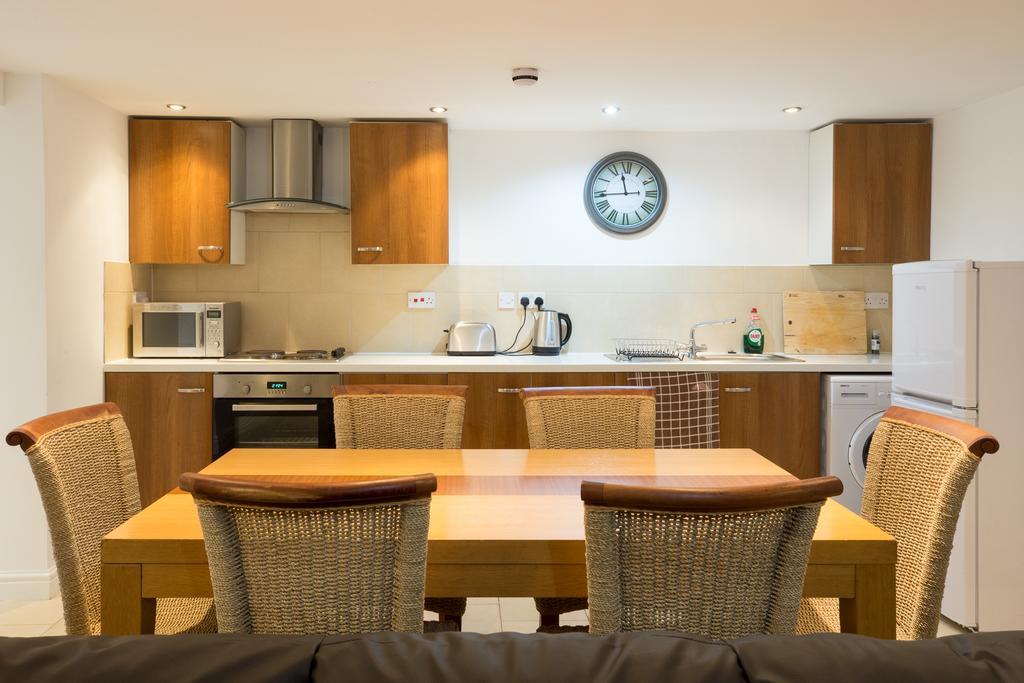 Holmes & Hunters - Bentinck Road Apartments Newcastle upon Tyne Bagian luar foto